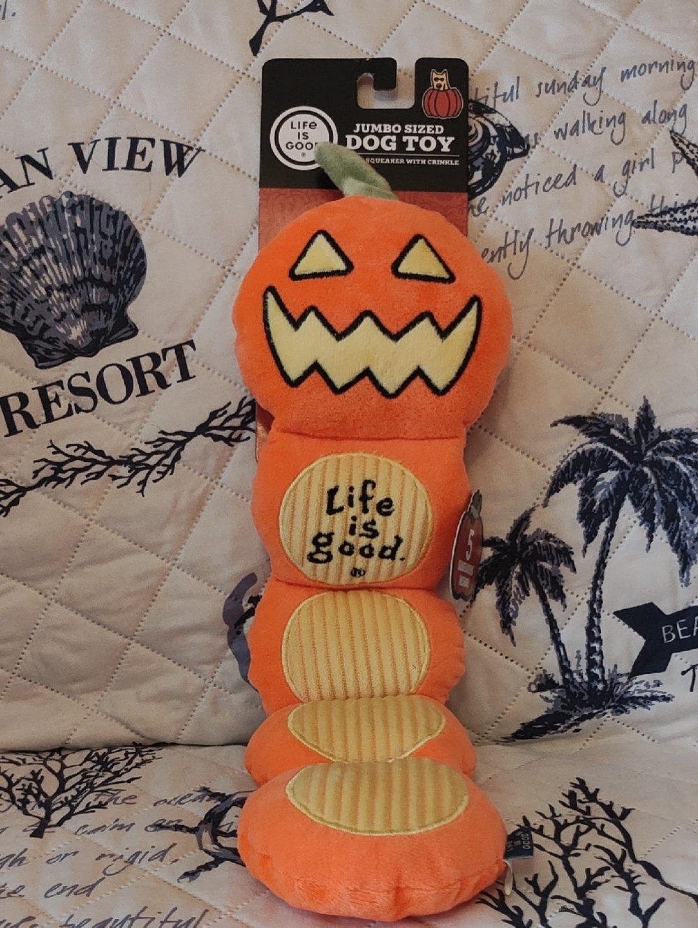 PETS: LIFE IS GOOD: PUMPKIN DOG TOY